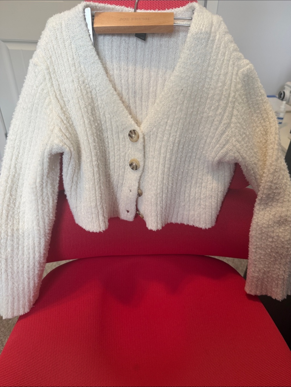 art class Ivory Ribbed V-Neck Button Cropped Cardigan